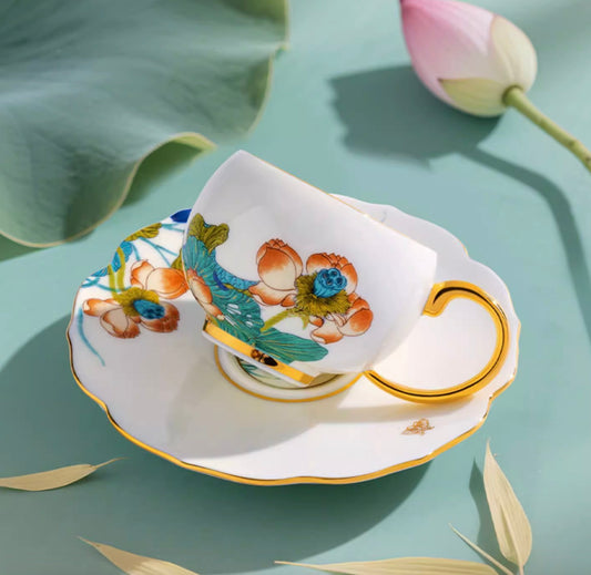 Lotus Gold-Trim Cup Set
