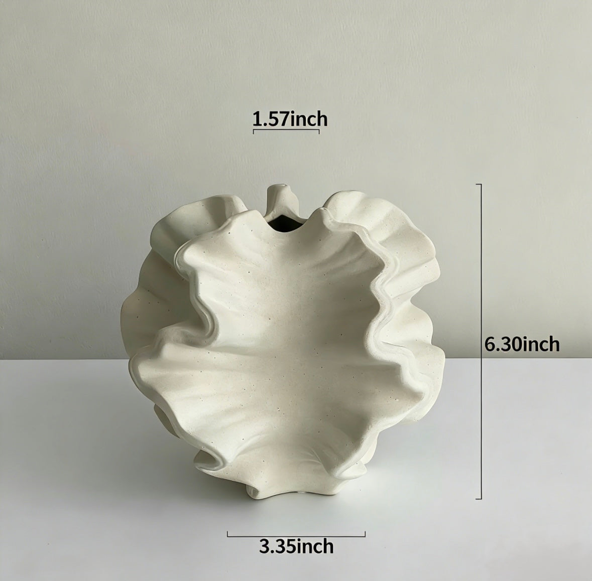 Vintage-Inspired Minimalist Ceramic Vase (Perfect Mid-Century Modern Accent Piece)