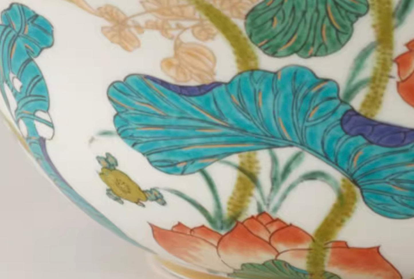 “Harmony of Happiness” 26-Piece Tableware Set