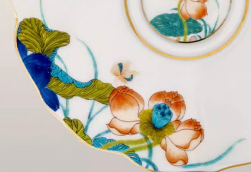 Lotus Gold-Trim Cup Set