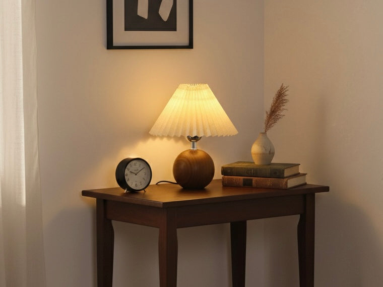 Vintage-Inspired Table Lamp (5 Light Modes)